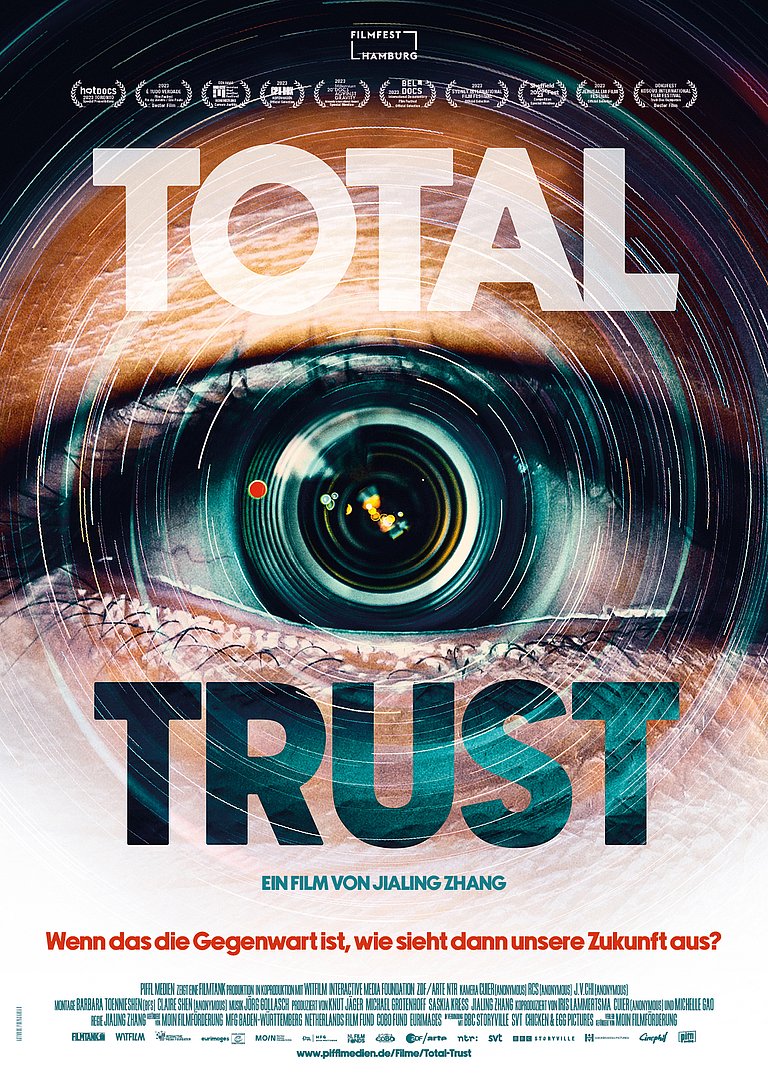 Filmplakat des Films Total Trust